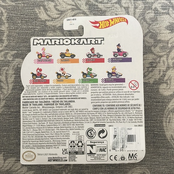 Nintendo Toys Hot Wheels Mario Kart Cat Peach Standard Kart Diecast
